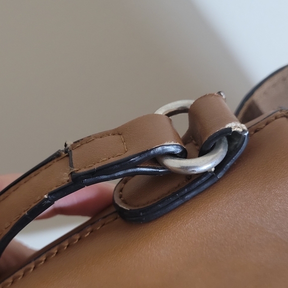 David Jones -- Faux Leather Brown Gator Skin Crossbody Bag - Picture 13 of 13